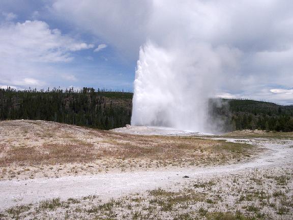 Old Faithful in Yellowstone National Park, Wyoming